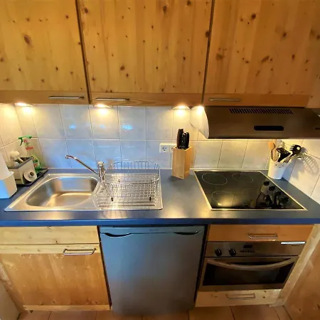 Uriges Auf Ueber 1250m +dampfbad +netflix! Chalet *