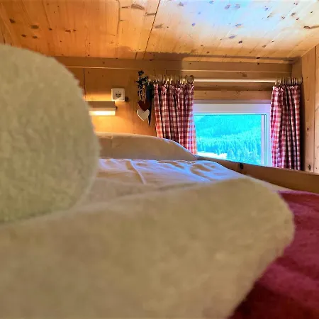 Uriges Auf Ueber 1250m +dampfbad +netflix! Hohentauern
