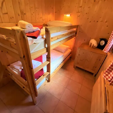 Uriges Auf über 1250m +dampfbad +netflix! Chalet Hohentauern